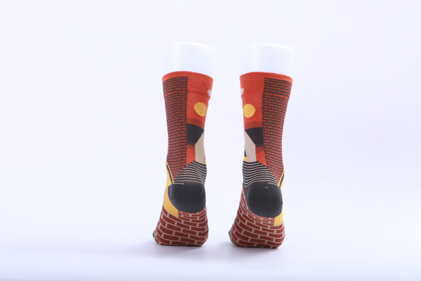 Chaussettes - Briques rouges et cheminée