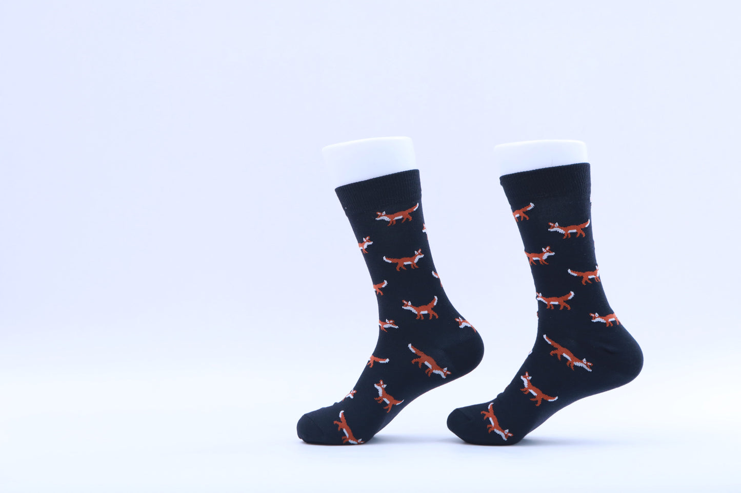 Chaussettes - Renard qui marche - Orange, marron roux sur fond bleu foncé