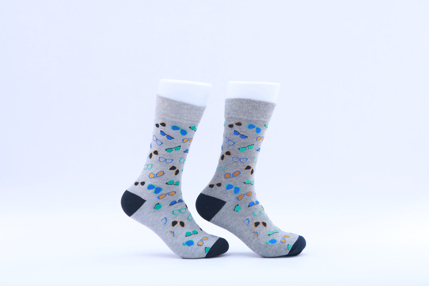 Chaussettes - Crânes - Vert, orange et bleu sous fond gris