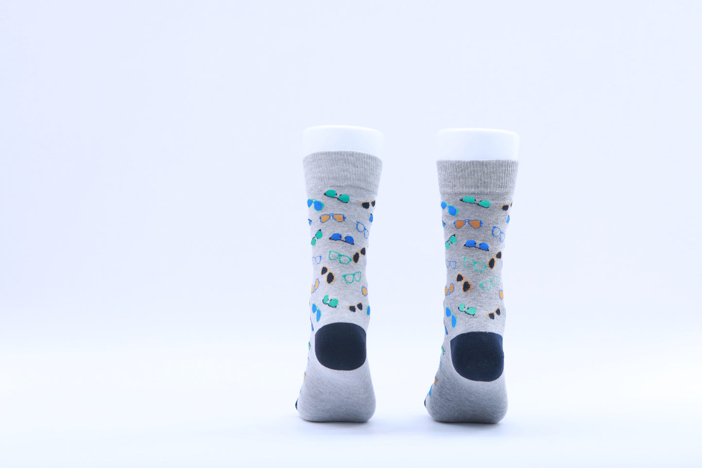 Chaussettes - Crânes - Vert, orange et bleu sous fond gris
