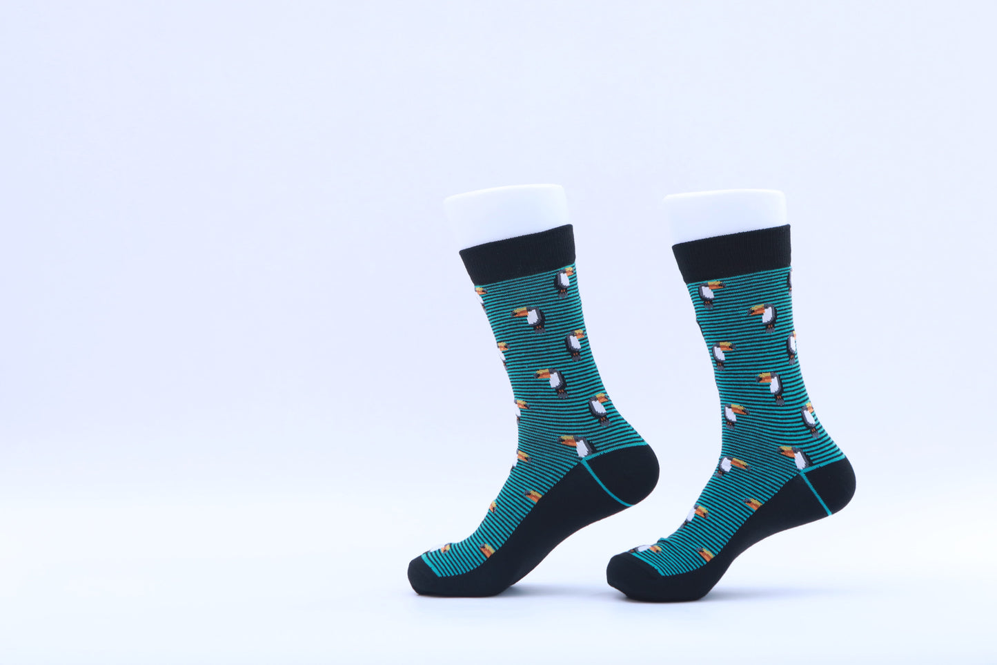 Chaussettes - Oiseaux Toucans avec rayures - Vert et noir